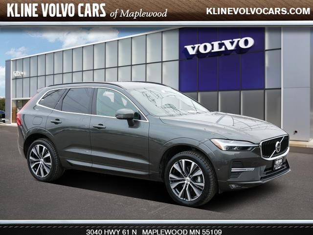 2022 Volvo XC60 Momentum