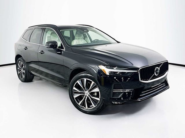 2022 Volvo XC60 Momentum