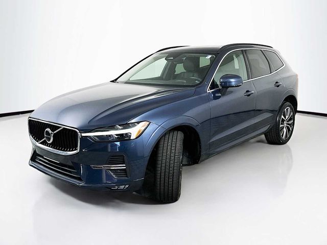 2022 Volvo XC60 Momentum