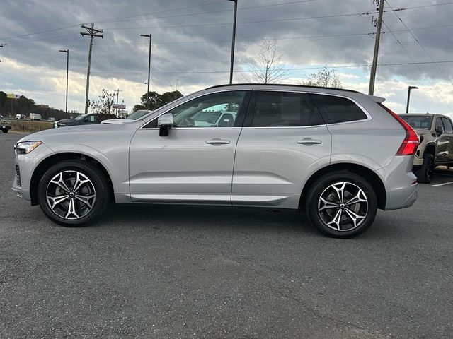 2022 Volvo XC60 Momentum
