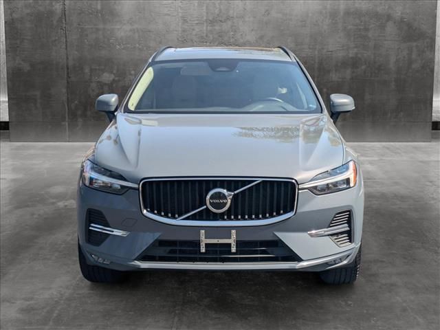 2022 Volvo XC60 Momentum