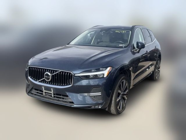 2022 Volvo XC60 Momentum