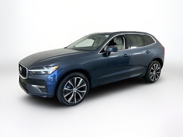 2022 Volvo XC60 Momentum