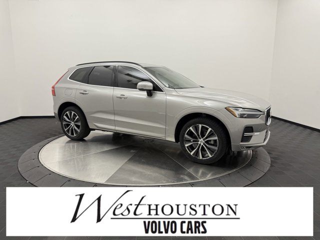 2022 Volvo XC60 Momentum