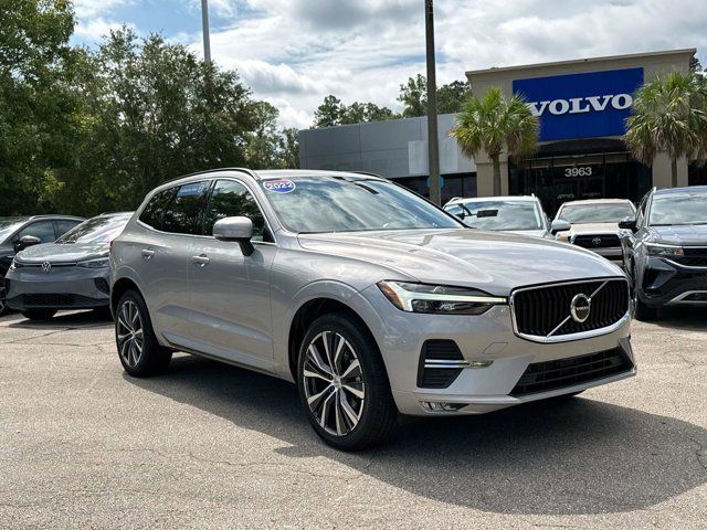 2022 Volvo XC60 Momentum