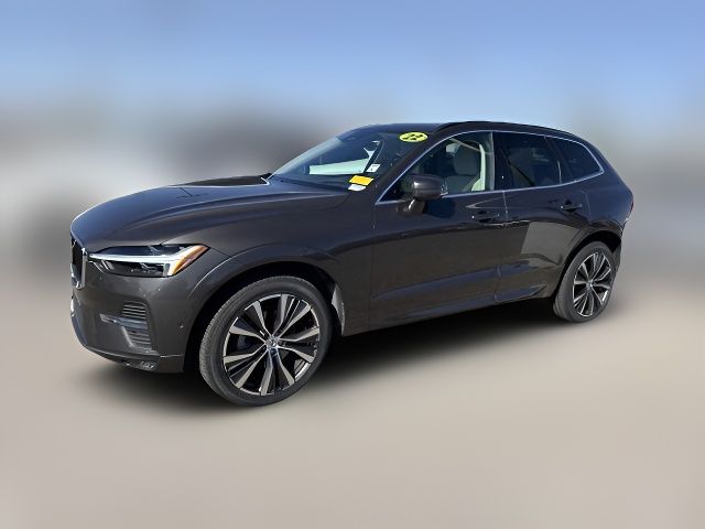 2022 Volvo XC60 Momentum