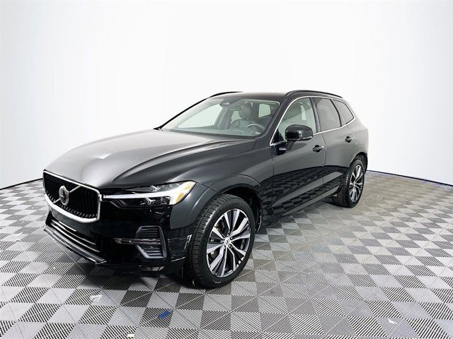 2022 Volvo XC60 Momentum