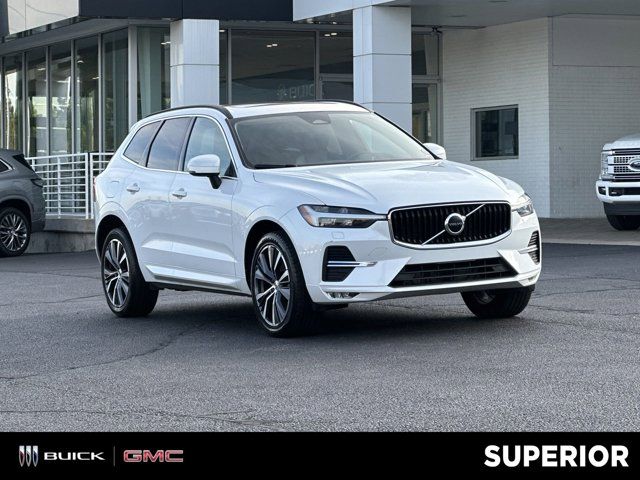 2022 Volvo XC60 Momentum