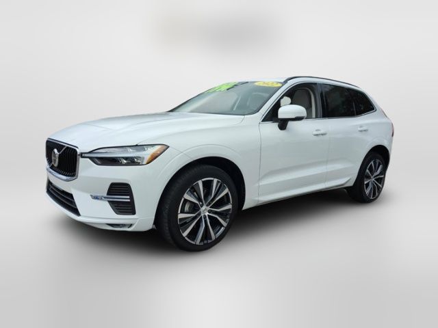 2022 Volvo XC60 Momentum