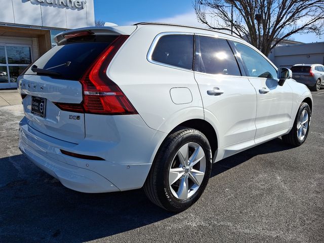 2022 Volvo XC60 Momentum