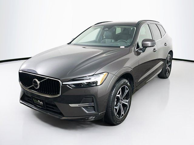 2022 Volvo XC60 Momentum