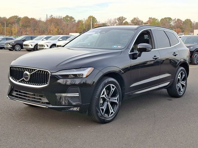 2022 Volvo XC60 Momentum