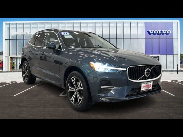 2022 Volvo XC60 Momentum