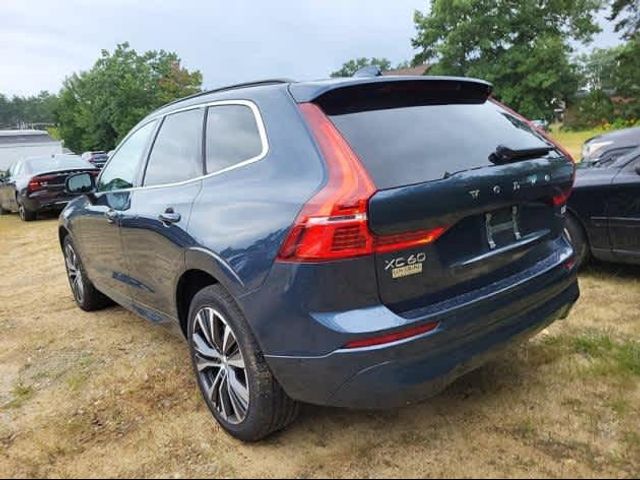 2022 Volvo XC60 Momentum