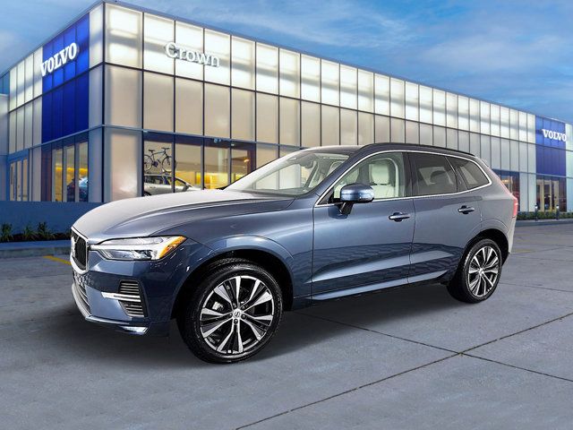 2022 Volvo XC60 Momentum