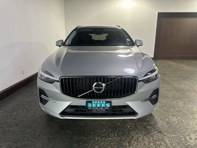 2022 Volvo XC60 Momentum