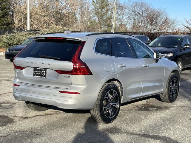 2022 Volvo XC60 Momentum