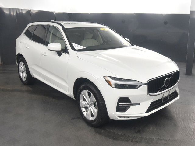 2022 Volvo XC60 Momentum