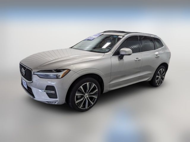 2022 Volvo XC60 Momentum