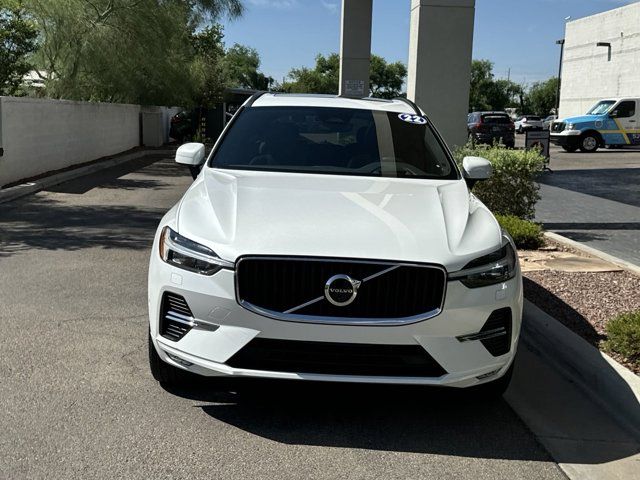 2022 Volvo XC60 Momentum