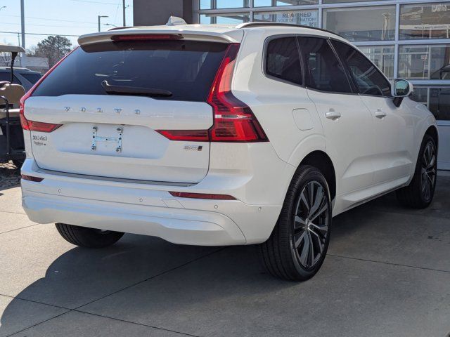 2022 Volvo XC60 Momentum