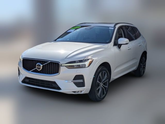 2022 Volvo XC60 Momentum