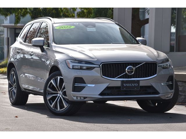 2022 Volvo XC60 Momentum