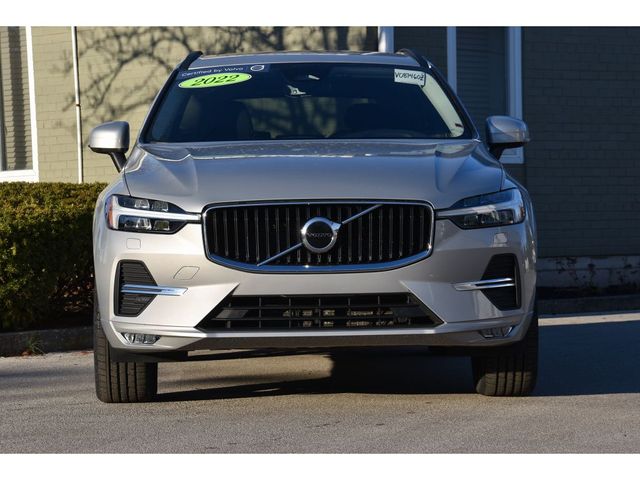 2022 Volvo XC60 Momentum