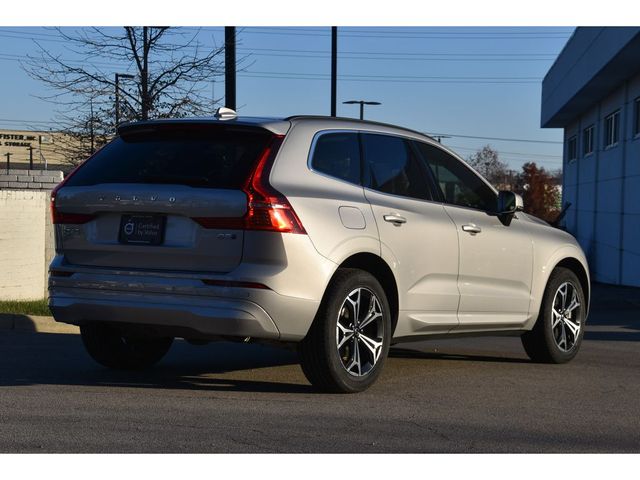 2022 Volvo XC60 Momentum