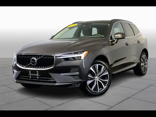 2022 Volvo XC60 Momentum