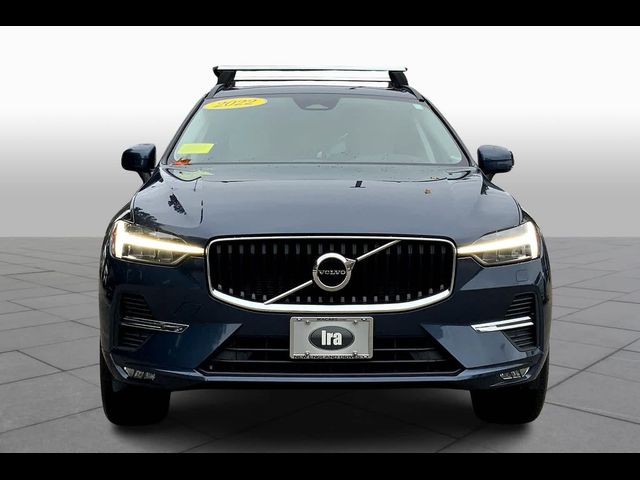 2022 Volvo XC60 Momentum