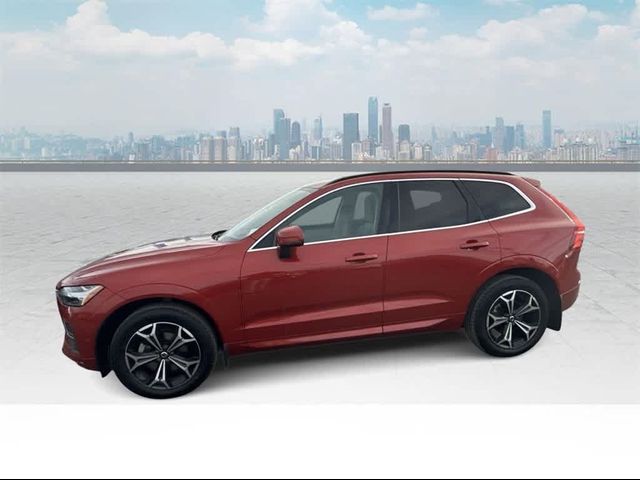 2022 Volvo XC60 Momentum