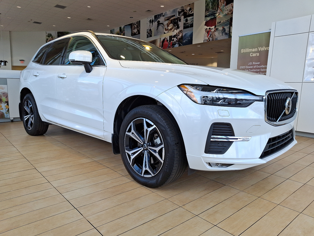 2022 Volvo XC60 Momentum