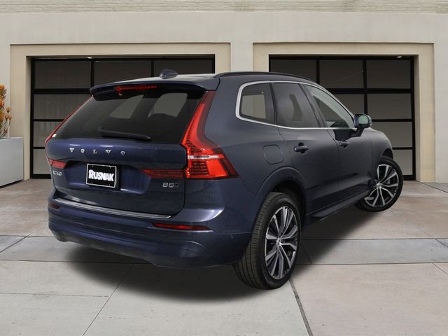 2022 Volvo XC60 Momentum