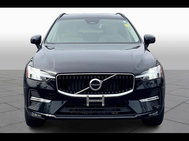 2022 Volvo XC60 Momentum