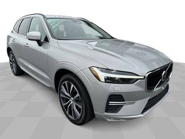 2022 Volvo XC60 Momentum