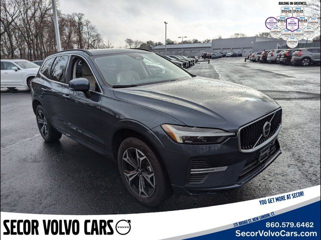 2022 Volvo XC60 Momentum