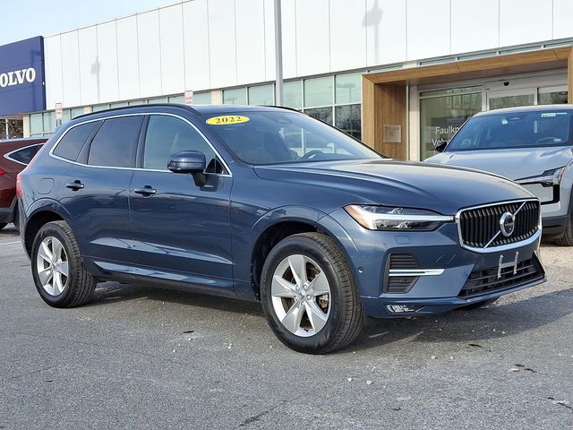 2022 Volvo XC60 Momentum