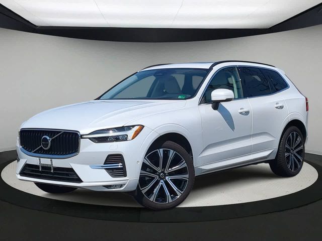 2022 Volvo XC60 Momentum