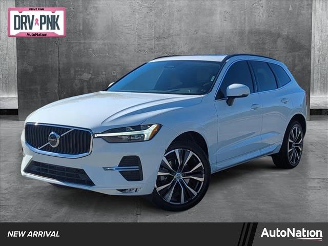 2022 Volvo XC60 Momentum