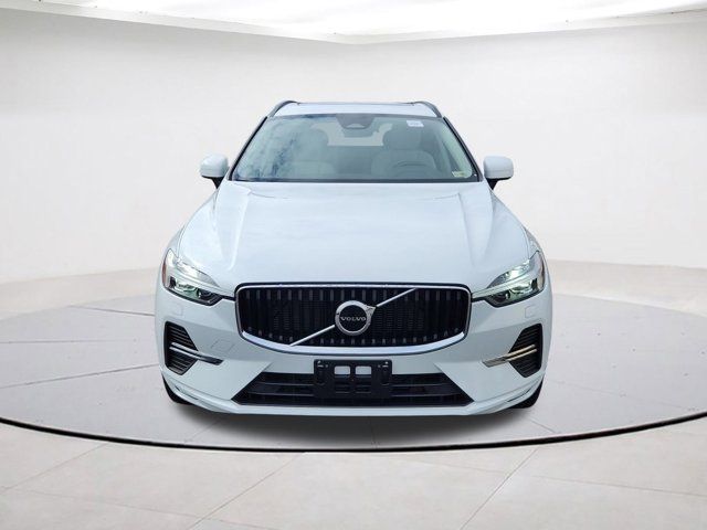 2022 Volvo XC60 Momentum