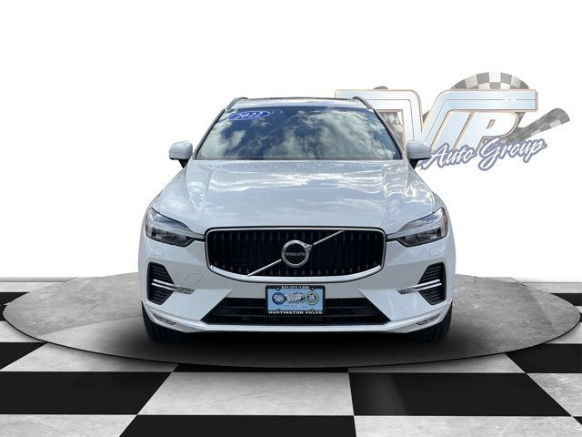 2022 Volvo XC60 Momentum