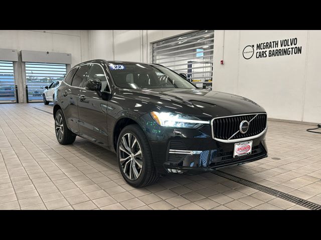 2022 Volvo XC60 Momentum