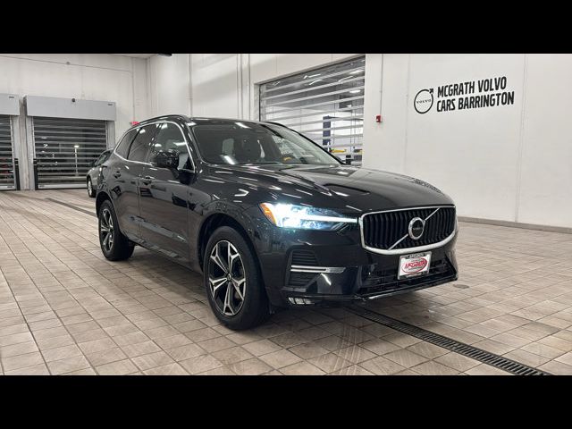 2022 Volvo XC60 Momentum