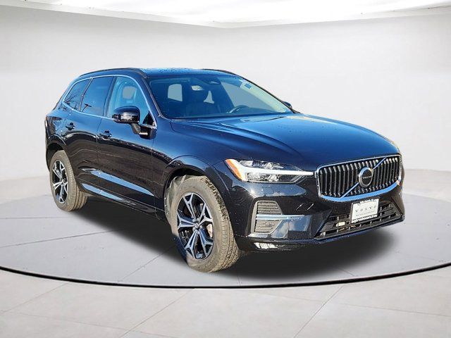 2022 Volvo XC60 Momentum