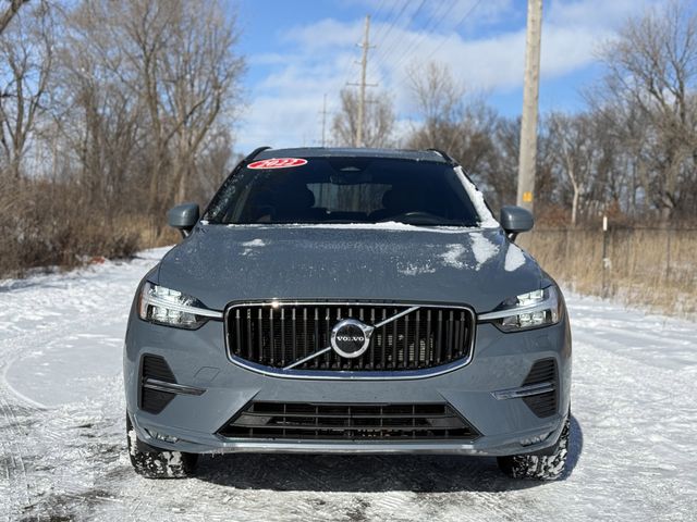 2022 Volvo XC60 Momentum