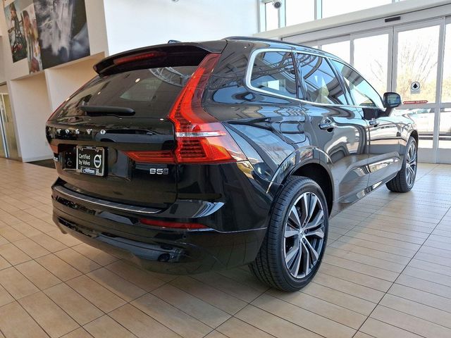 2022 Volvo XC60 Momentum