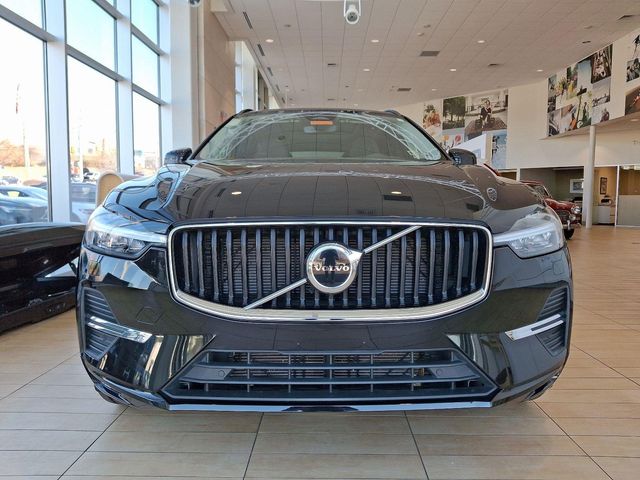 2022 Volvo XC60 Momentum