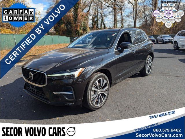 2022 Volvo XC60 Momentum