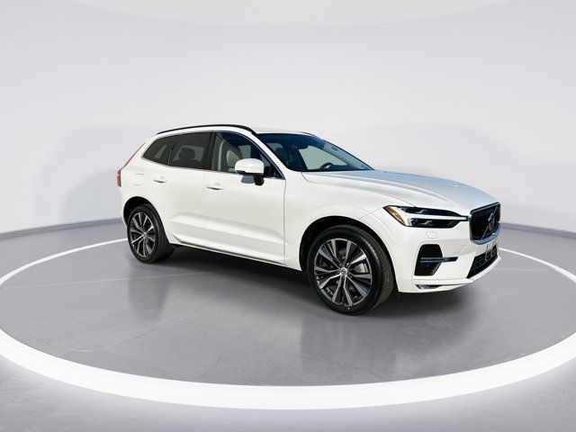 2022 Volvo XC60 Momentum